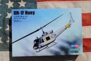 Hobby Boss 87230  UH-1F Huey Helikopter